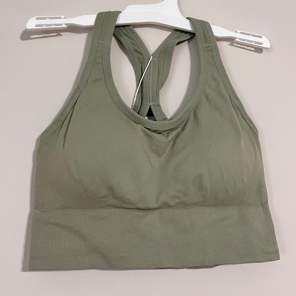 HALARA sports bra